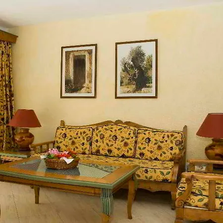 Club Cala Pada Appart hôtel 2*