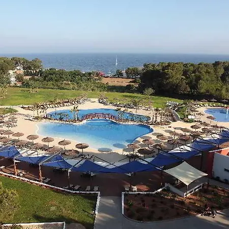 Club Cala Pada
